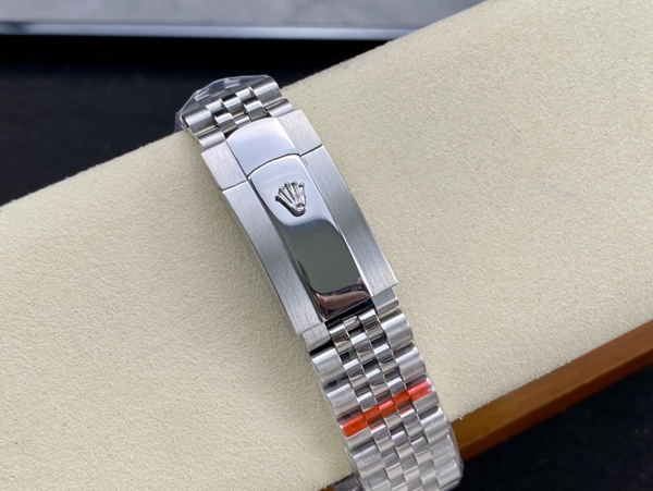 激安ロレックス着用イメージ